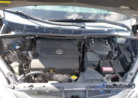 2012 Toyota Sienna Xle V6 8 Passenger from USA, damaged, VIN 5TDYK3DC8CS267049